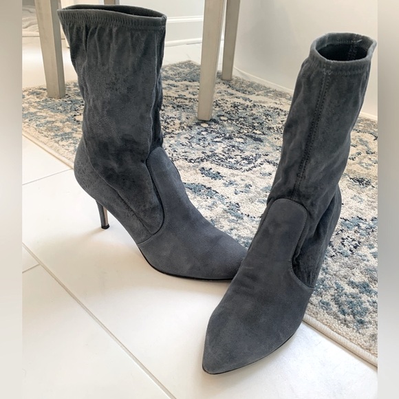Stuart Weitzman Blue/Dark Gray Suede Ankle Boots - Picture 2 of 16
